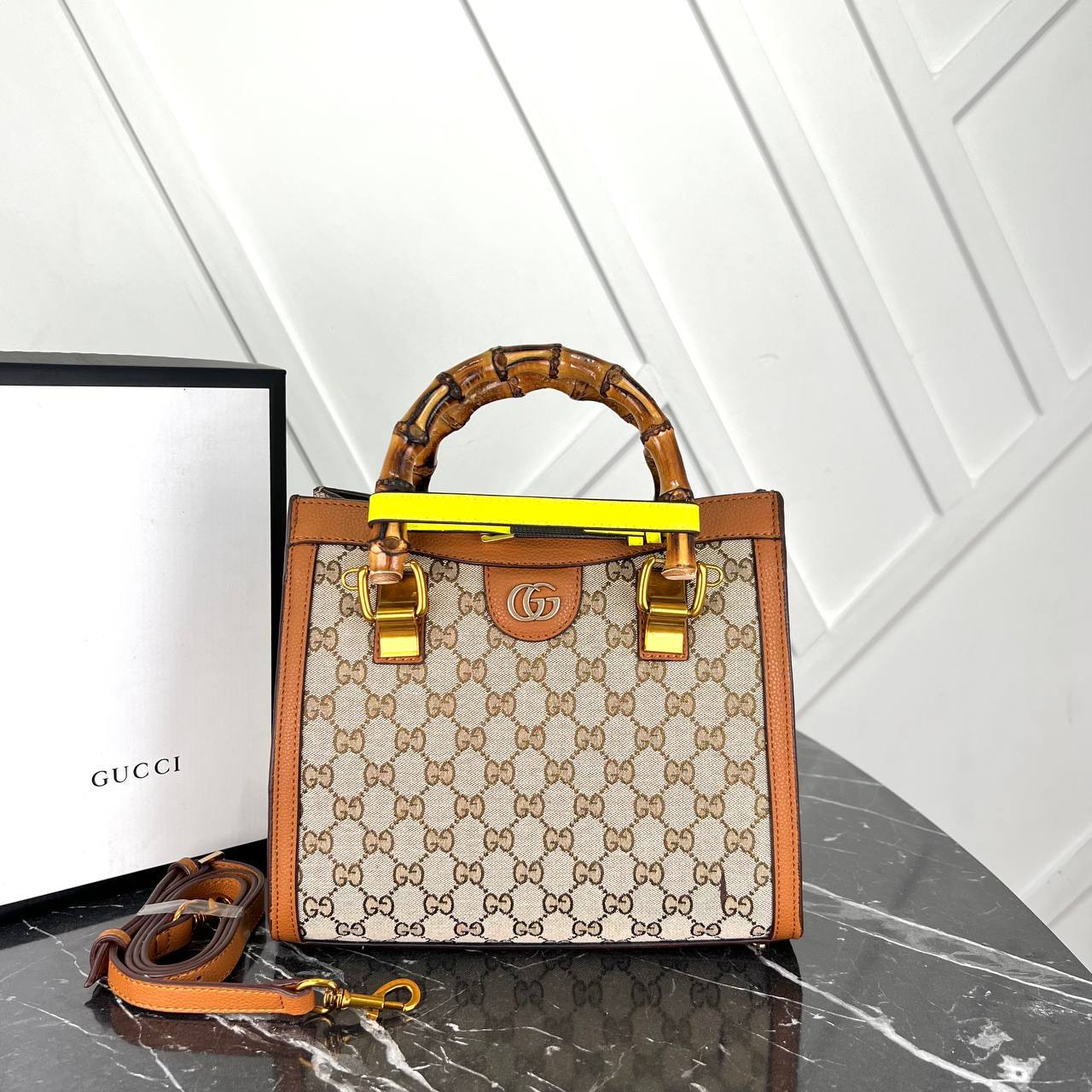 Diana Jumbo Bag