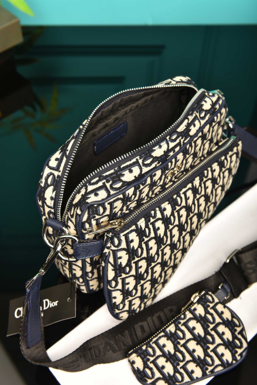 Saddle Triple Pouch