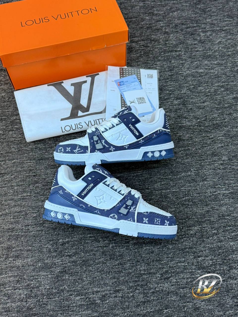 L.v. New Season