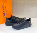 Time Out Unisex Sneakers