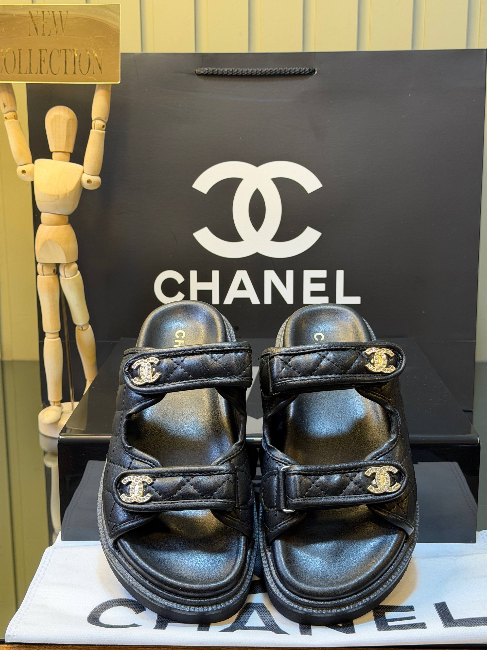 CH New Season Sandals