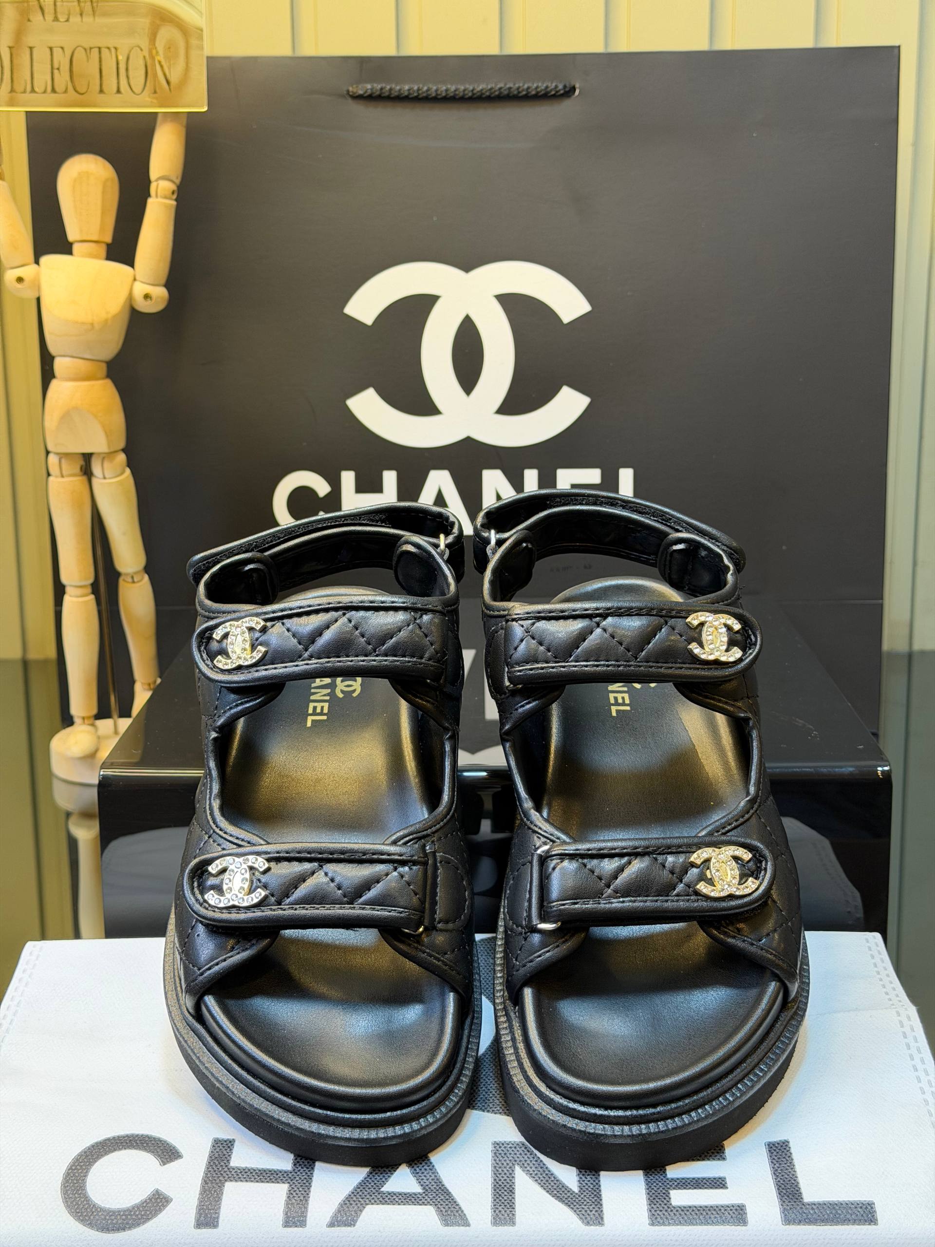 CH New Season Sandals