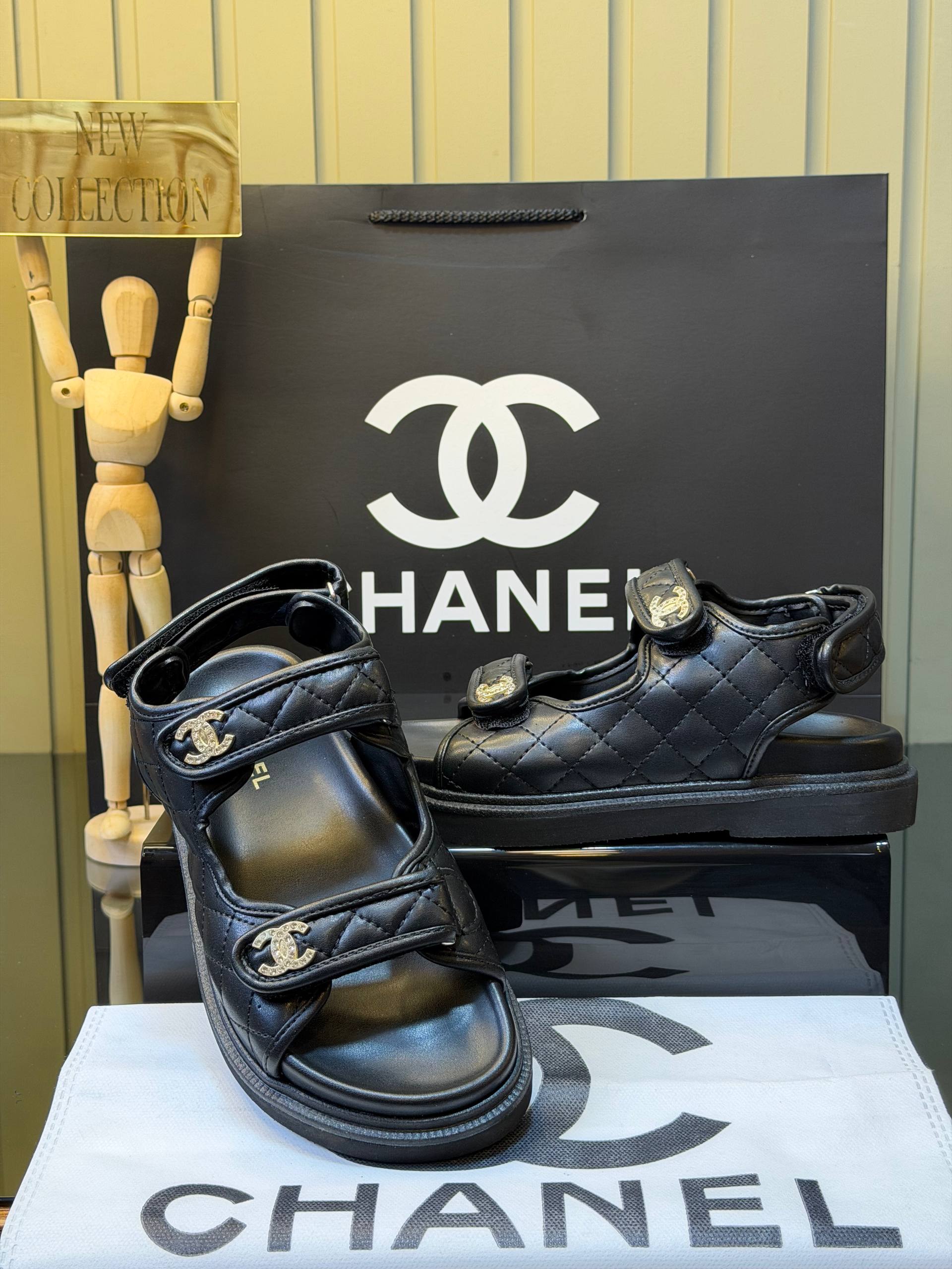 CH New Season Sandals