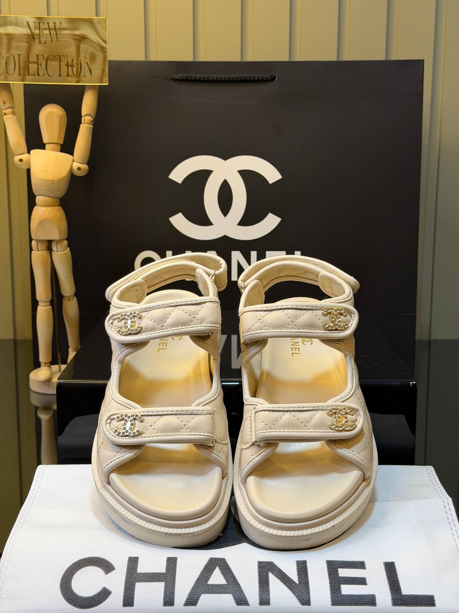 CH New Season Sandals