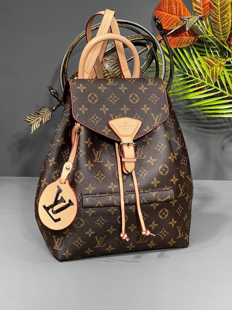 MONTSOURIS BACKPACK