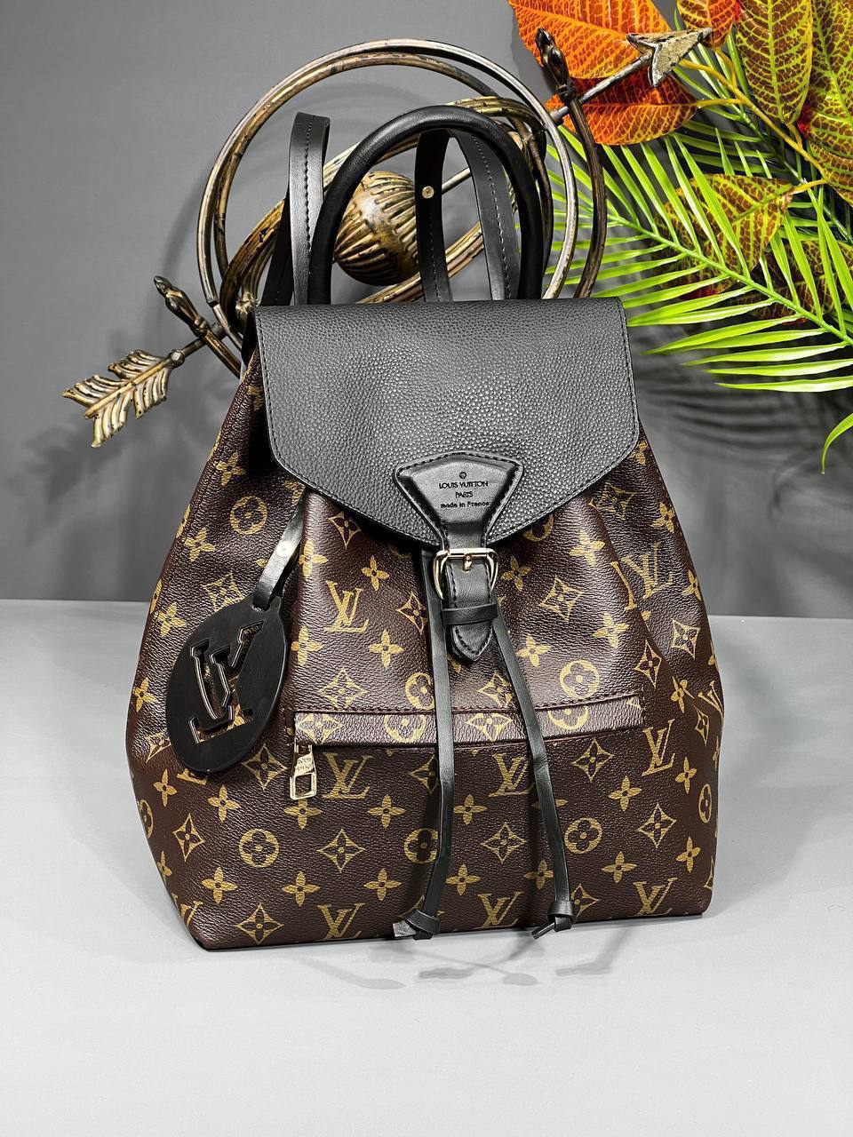 MONTSOURIS BACKPACK