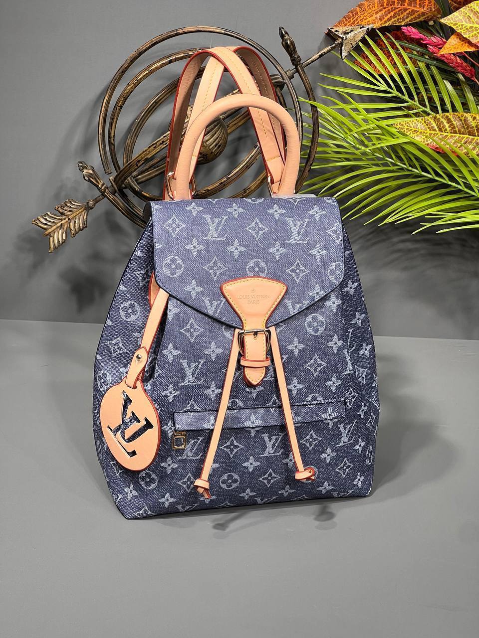 MONTSOURIS BACKPACK